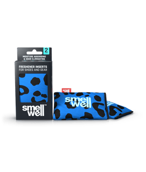 A package of SmellWell Active - Leopard Blue and 2 SmellWell Active - Leopard Blue freshener inserts bags next to it